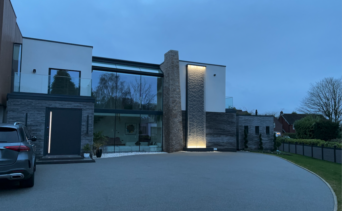 Tallest Residential AquaVeil image